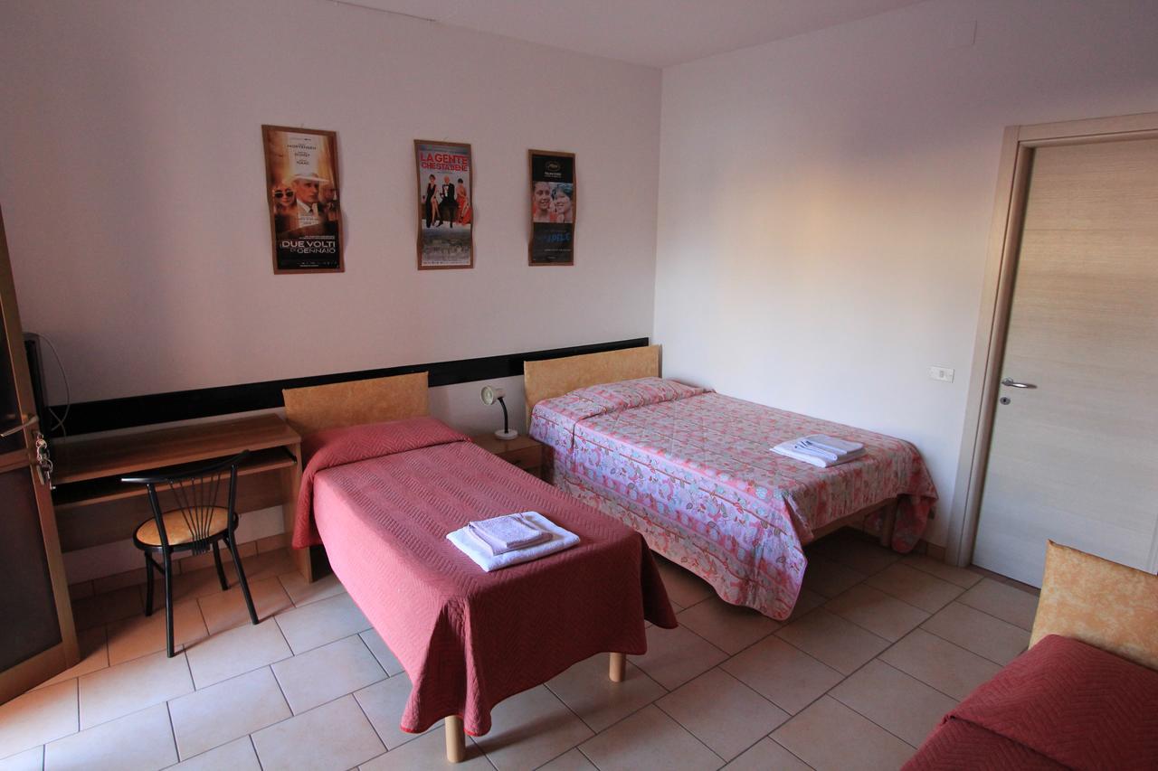 Albergo Roma Gattico Extérieur photo