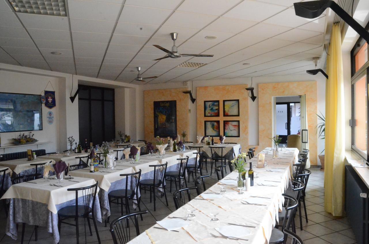 Albergo Roma Gattico Extérieur photo