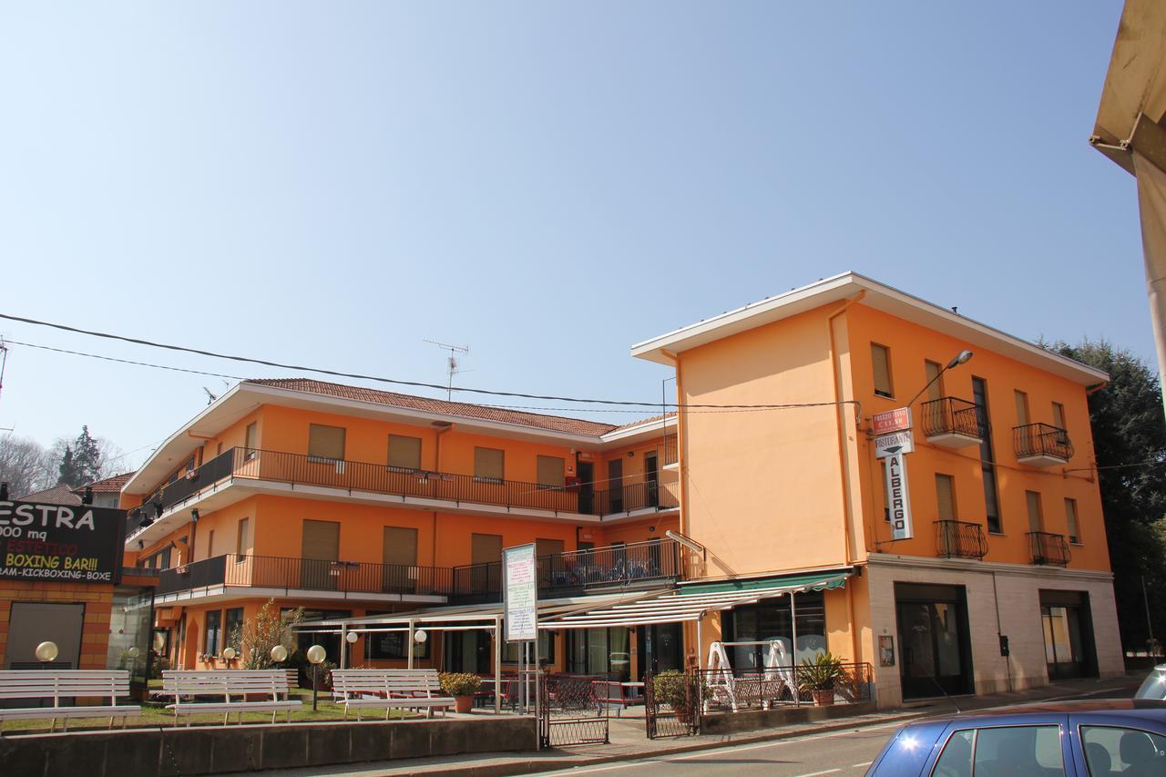 Albergo Roma Gattico Extérieur photo