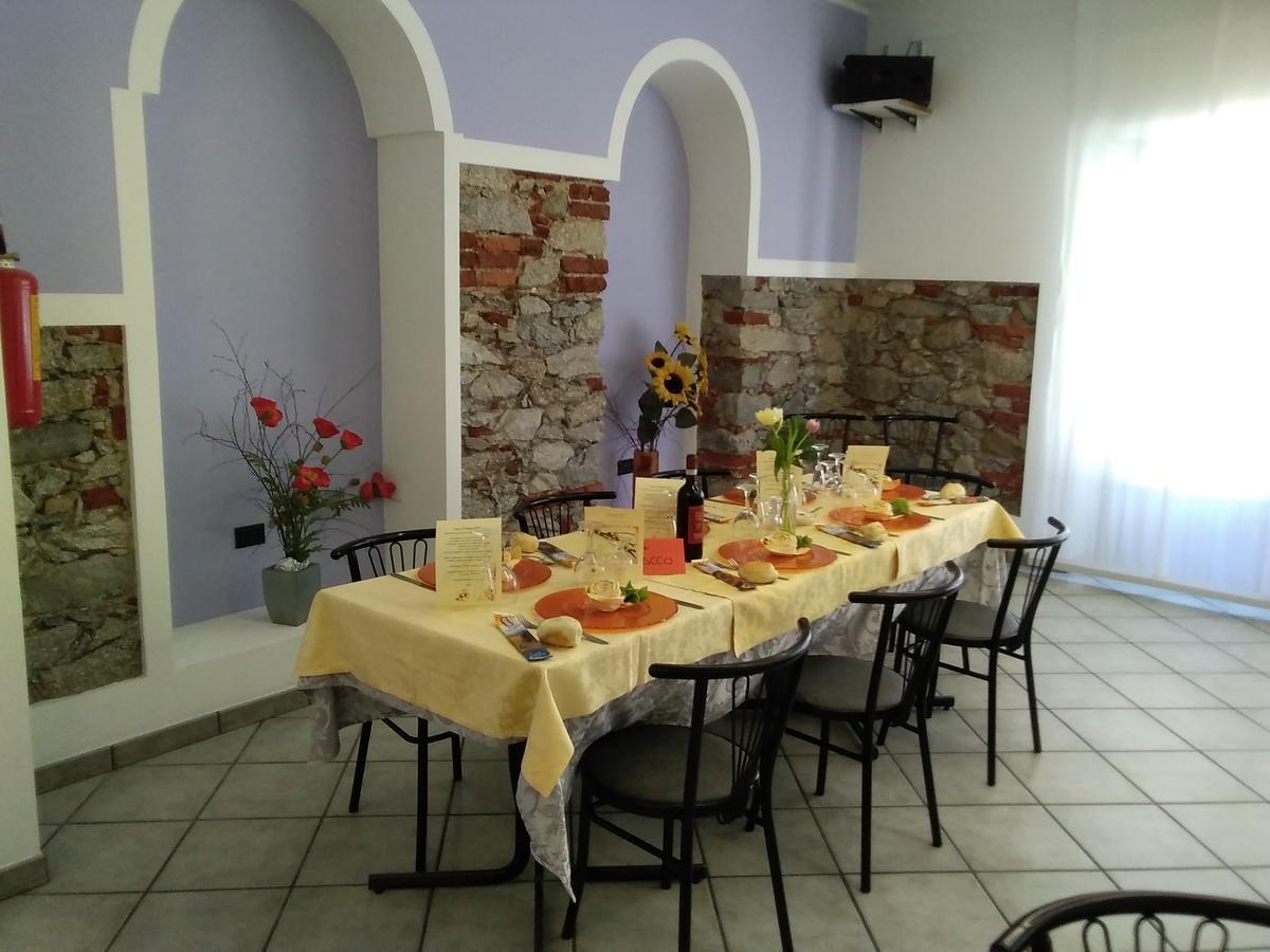 Albergo Roma Gattico Extérieur photo